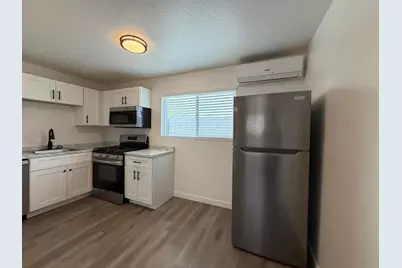 1027 E Dunlap Avenue #Apt 5, Phoenix, AZ 85020 - Photo 7
