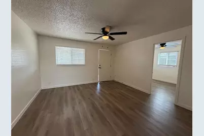 1027 E Dunlap Avenue #Apt 5, Phoenix, AZ 85020 - Photo 3