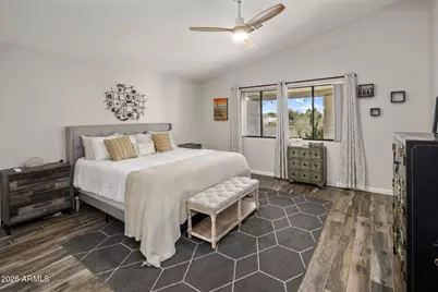 229 E Jordon Lane, Phoenix, AZ 85086 - Photo 13