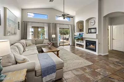 229 E Jordon Lane, Phoenix, AZ 85086 - Photo 9