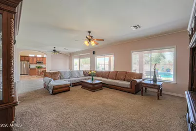 821 W Rawhide Avenue, Gilbert, AZ 85233 - Photo 21