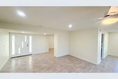 4543 W Beryl Avenue, Glendale, AZ 85302 - Photo 9
