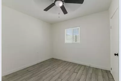 1442 E Polk Street #Apt F, Phoenix, AZ 85006 - Photo 11