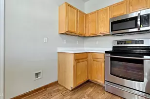 10554 W Louise Dr, Peoria, AZ 85383 - Photo 11