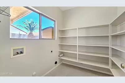 10554 W Louise Drive, Peoria, AZ 85383 - Photo 17