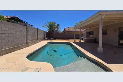 10554 W Louise Drive, Peoria, AZ 85383 - Photo 3