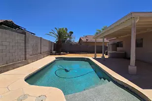 10554 W Louise Dr, Peoria, AZ 85383 - Photo 3