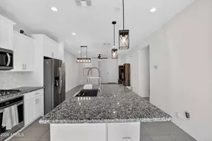 33836 N Beeblossom Trail N, San Tan Valley, AZ 85144 - Photo 9