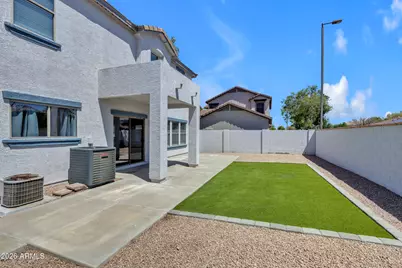 1124 E Parkview Court, Gilbert, AZ 85295 - Photo 31