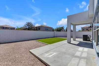 1124 E Parkview Court, Gilbert, AZ 85295 - Photo 33