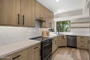 9057 E Aster Dr, Scottsdale, AZ 85260 - Photo 11