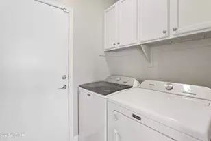 8866 E Shangri La Rd, Scottsdale, AZ 85260 - Photo 11