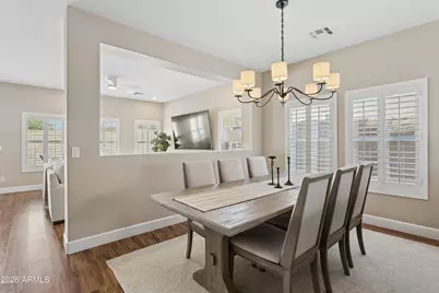 8866 E Shangri La Road, Scottsdale, AZ 85260 - Photo 3