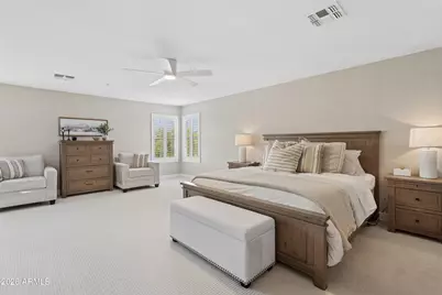 8866 E Shangri La Road, Scottsdale, AZ 85260 - Photo 15