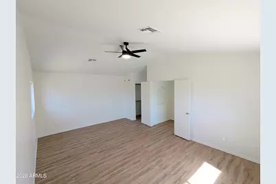 8034 W Paradise Drive, Peoria, AZ 85345 - Photo 13