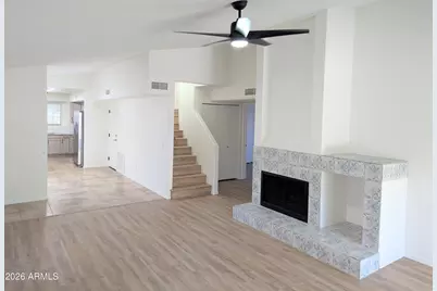 8034 W Paradise Drive, Peoria, AZ 85345 - Photo 7