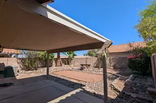 8034 W Paradise Dr, Peoria, AZ 85345 - Photo 21