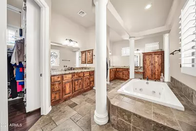18029 W San Juan Avenue, Litchfield Park, AZ 85340 - Photo 35