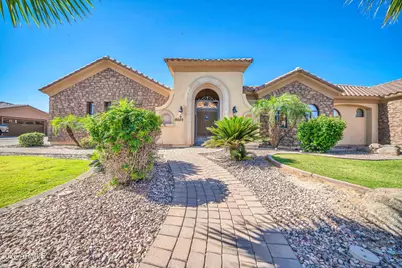 18029 W San Juan Avenue, Litchfield Park, AZ 85340 - Photo 3
