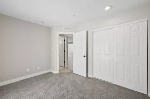 7826 E Heatherbrae Ave, Scottsdale, AZ 85251 - Photo 13