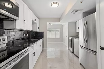 7826 E Heatherbrae Avenue #B, Scottsdale, AZ 85251 - Photo 5