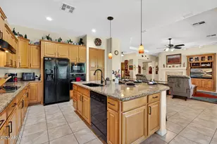 4744 E Carob Dr, Gilbert, AZ 85298 - Photo 21