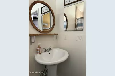 104 W Pueblo Avenue, Phoenix, AZ 85041 - Photo 21