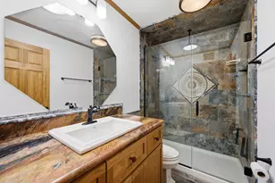 8030 E Oak St, Scottsdale, AZ 85257 - Photo 11