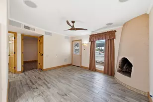 8030 E Oak St, Scottsdale, AZ 85257 - Photo 3