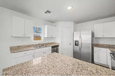 16015 S Naviska Road, Arizona City, AZ 85123 - Photo 11