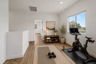 2275 W Harmont Dr, Phoenix, AZ 85021 - Photo 11