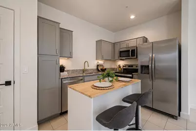 2275 W Harmont Drive, Phoenix, AZ 85021 - Photo 9