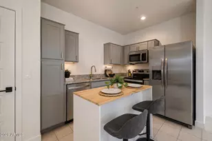 2275 W Harmont Dr, Phoenix, AZ 85021 - Photo 9