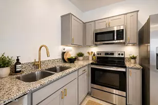2275 W Harmont Dr, Phoenix, AZ 85021 - Photo 5