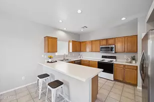 1750 W Union Hills Dr, Phoenix, AZ 85027 - Photo 9