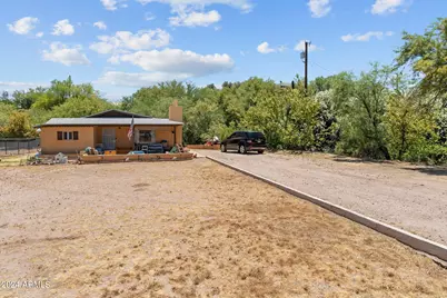 331 W Center Street, Wickenburg, AZ 85390 - Photo 3