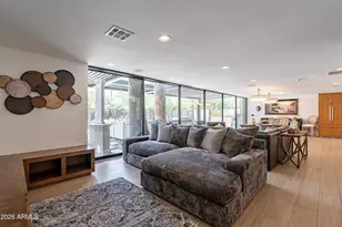 4351 N 36th St, Phoenix, AZ 85018 - Photo 9