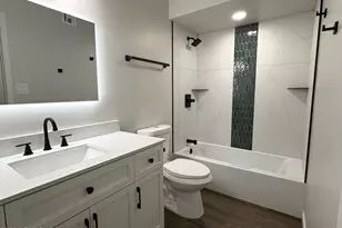 5725 N 68th Ave, Glendale, AZ 85303 - Photo 19