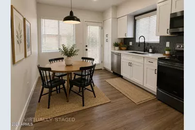 5725 N 68th Avenue, Glendale, AZ 85303 - Photo 7