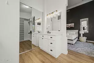 8143 E Michelle Dr, Scottsdale, AZ 85255 - Photo 17