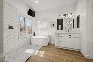 8143 E Michelle Dr, Scottsdale, AZ 85255 - Photo 15