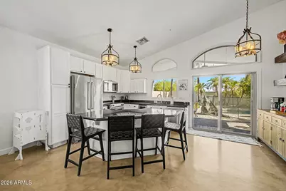 8143 E Michelle Drive, Scottsdale, AZ 85255 - Photo 9
