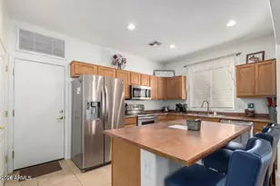 3959 E Pollack St, Phoenix, AZ 85042 - Photo 5