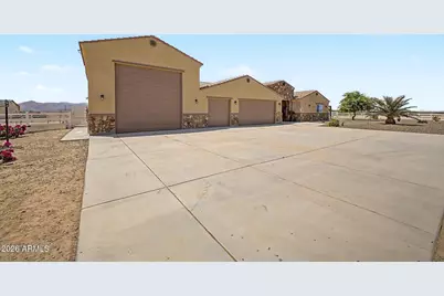24039 W Cavedale Drive, Wittmann, AZ 85361 - Photo 7