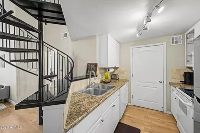 1701 E Colter Street #490, Phoenix, AZ 85016 - Photo 7
