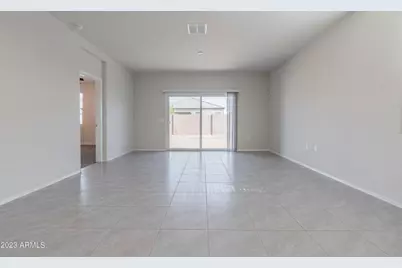 5206 E Gummite Drive, San Tan Valley, AZ 85143 - Photo 7