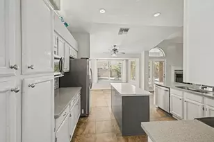 1300 N Sycamore Ct, Chandler, AZ 85224 - Photo 5