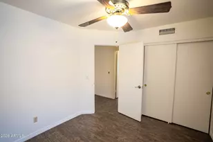 8011 W Laurel Ln, Peoria, AZ 85345 - Photo 17