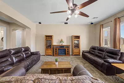 3163 E Oriole Drive, Gilbert, AZ 85297 - Photo 9