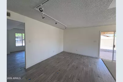 1521 W Nopal Avenue, Mesa, AZ 85202 - Photo 5